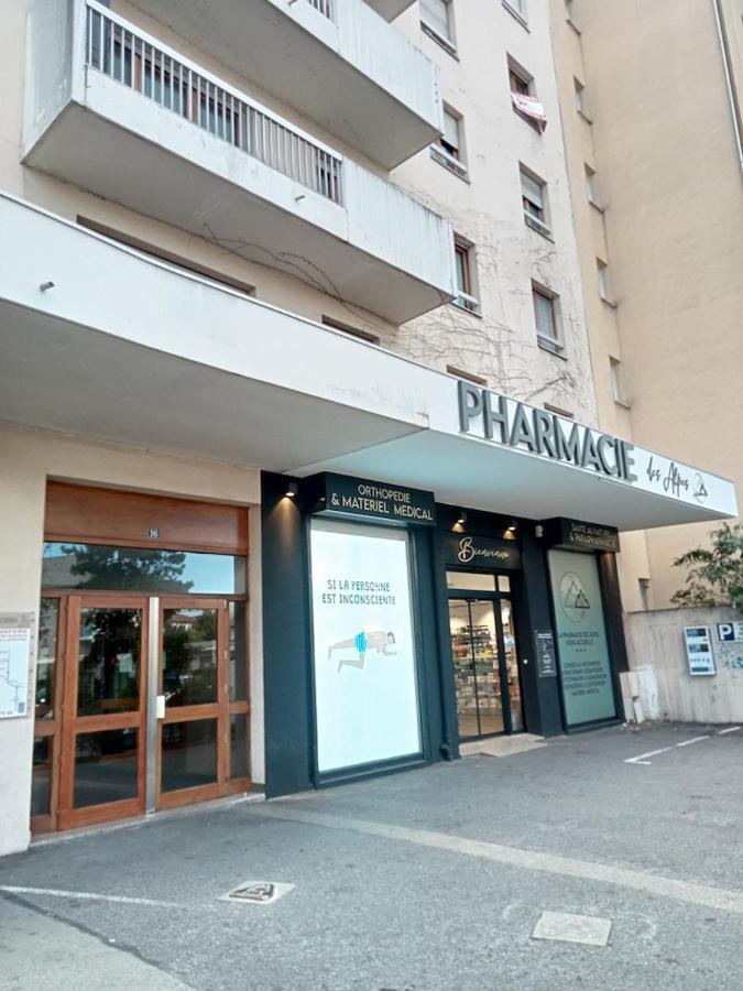 Nart & Niar Annemasse Exterior foto